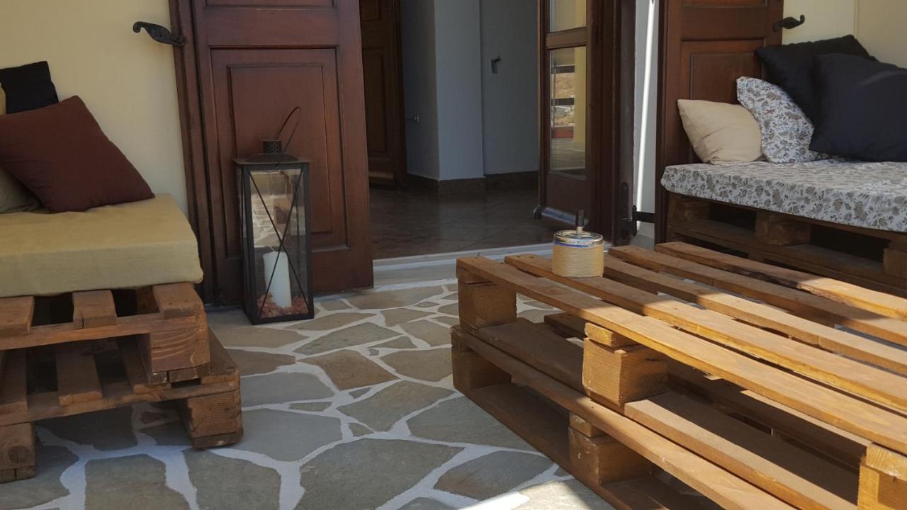 Theodorou Hotel Azolimnos Ngoại thất bức ảnh