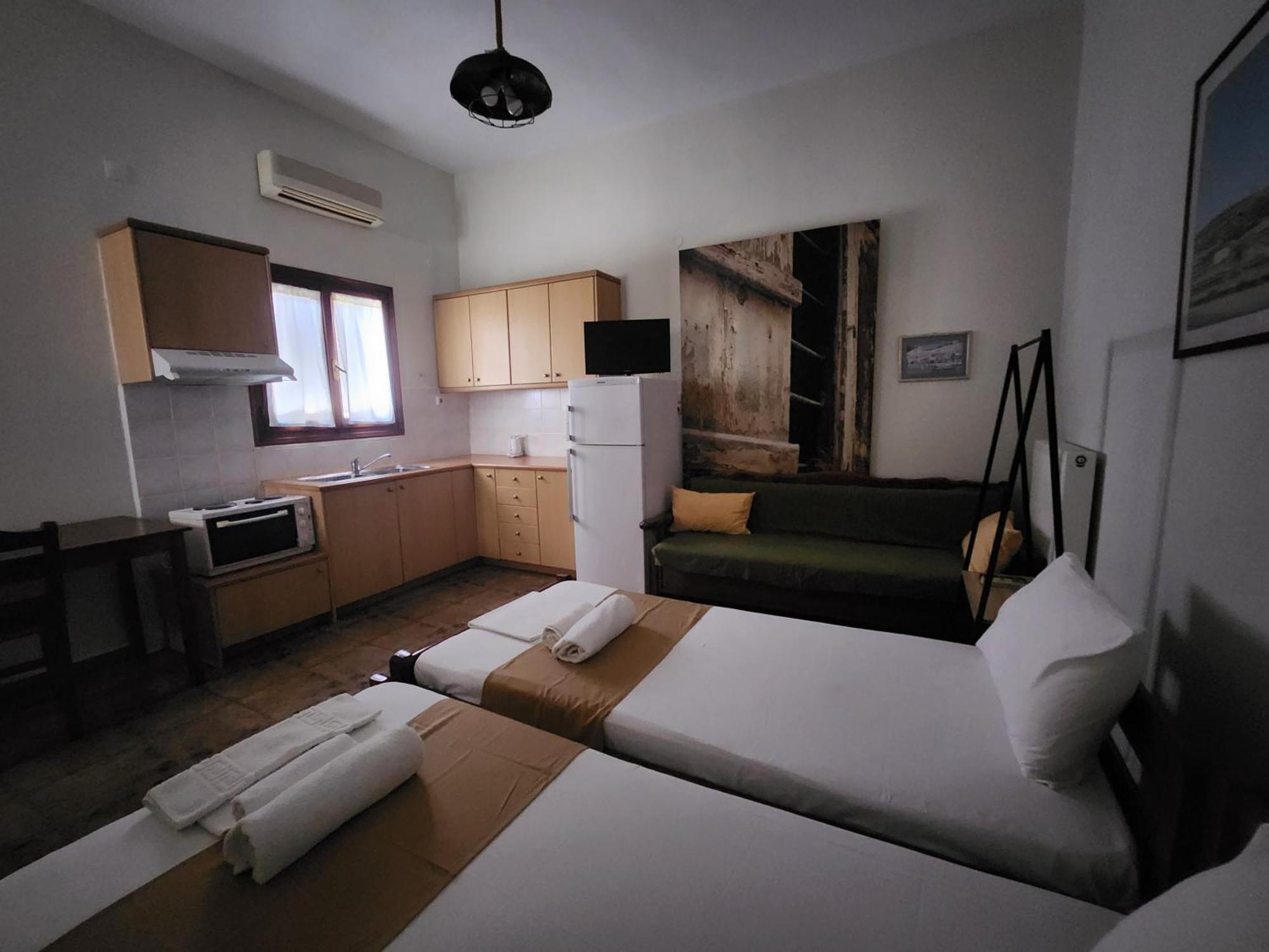 Theodorou Hotel Azolimnos Phòng bức ảnh