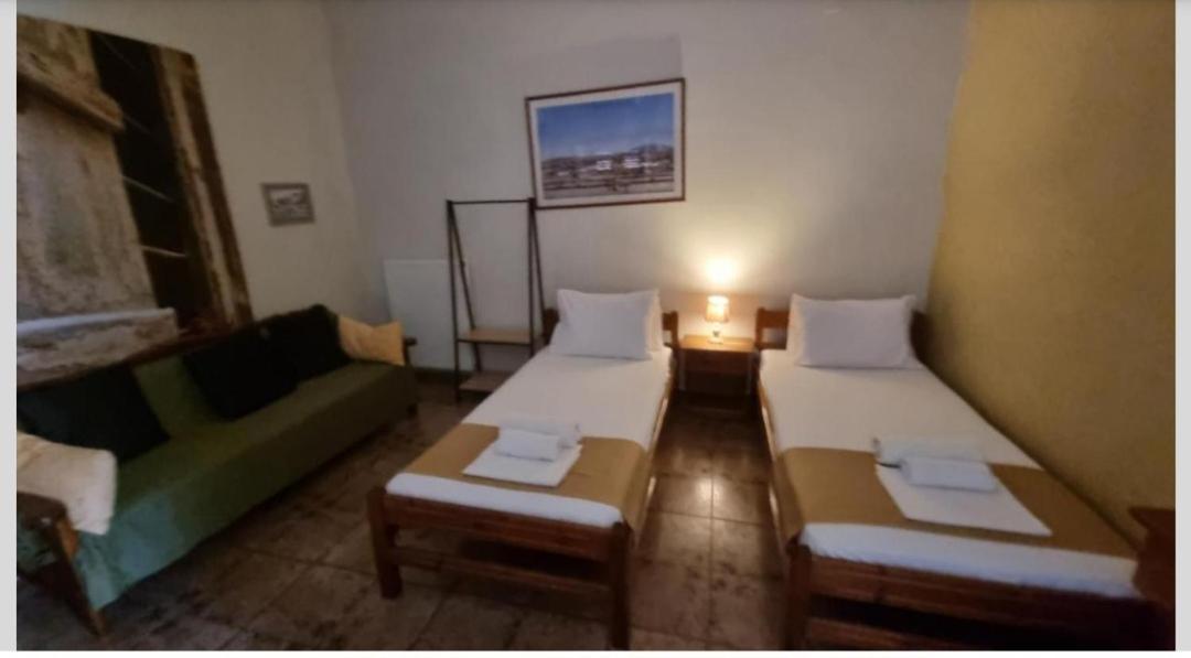 Theodorou Hotel Azolimnos Ngoại thất bức ảnh